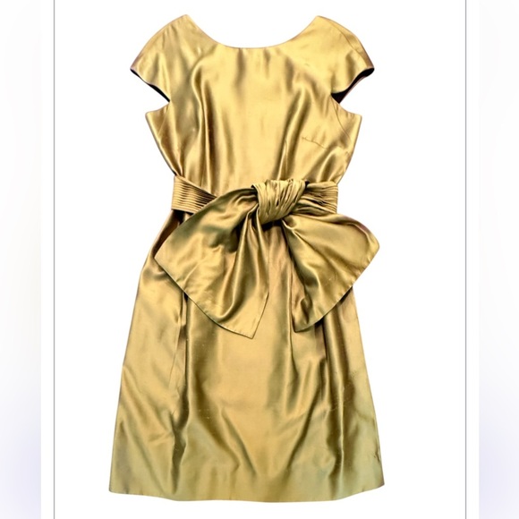 Carlisle Dresses & Skirts - Per Se by Carlisle Gold/Green Silk Cap Sleeve Midi Dress w/Sash 12/Medium $798